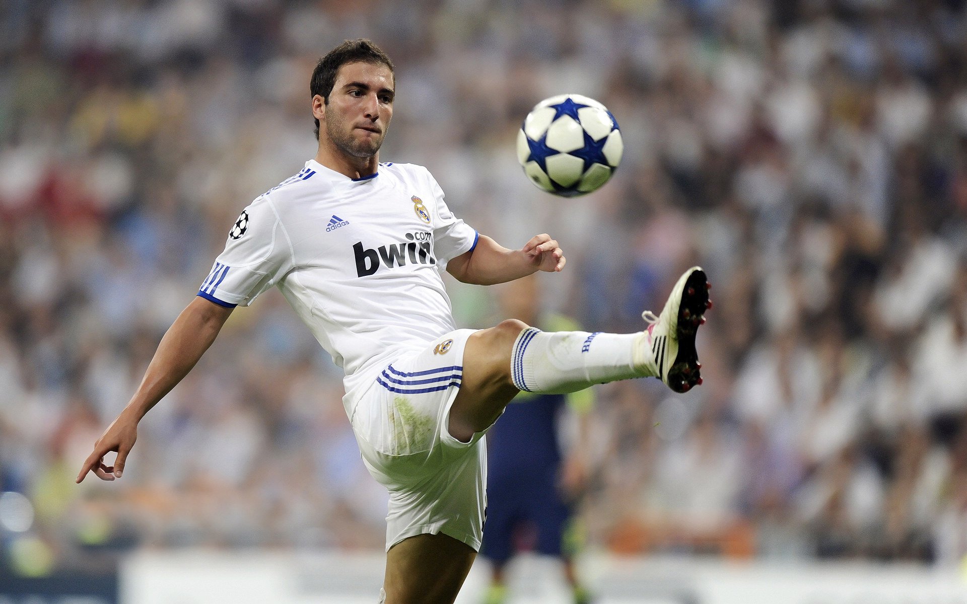 摩洛哥队在巴黎奥运会男足比赛中以2-1惜败西班牙，摩洛哥足球球员